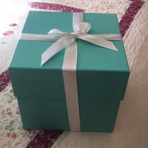 Tiffany & Co box